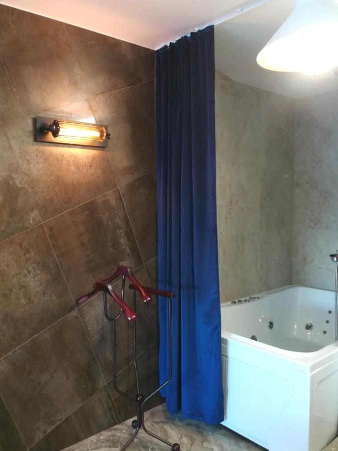 Jacuzzi New Loft Apartcomplex Kaskad, Минск - Центр Города Minsk Exterior foto